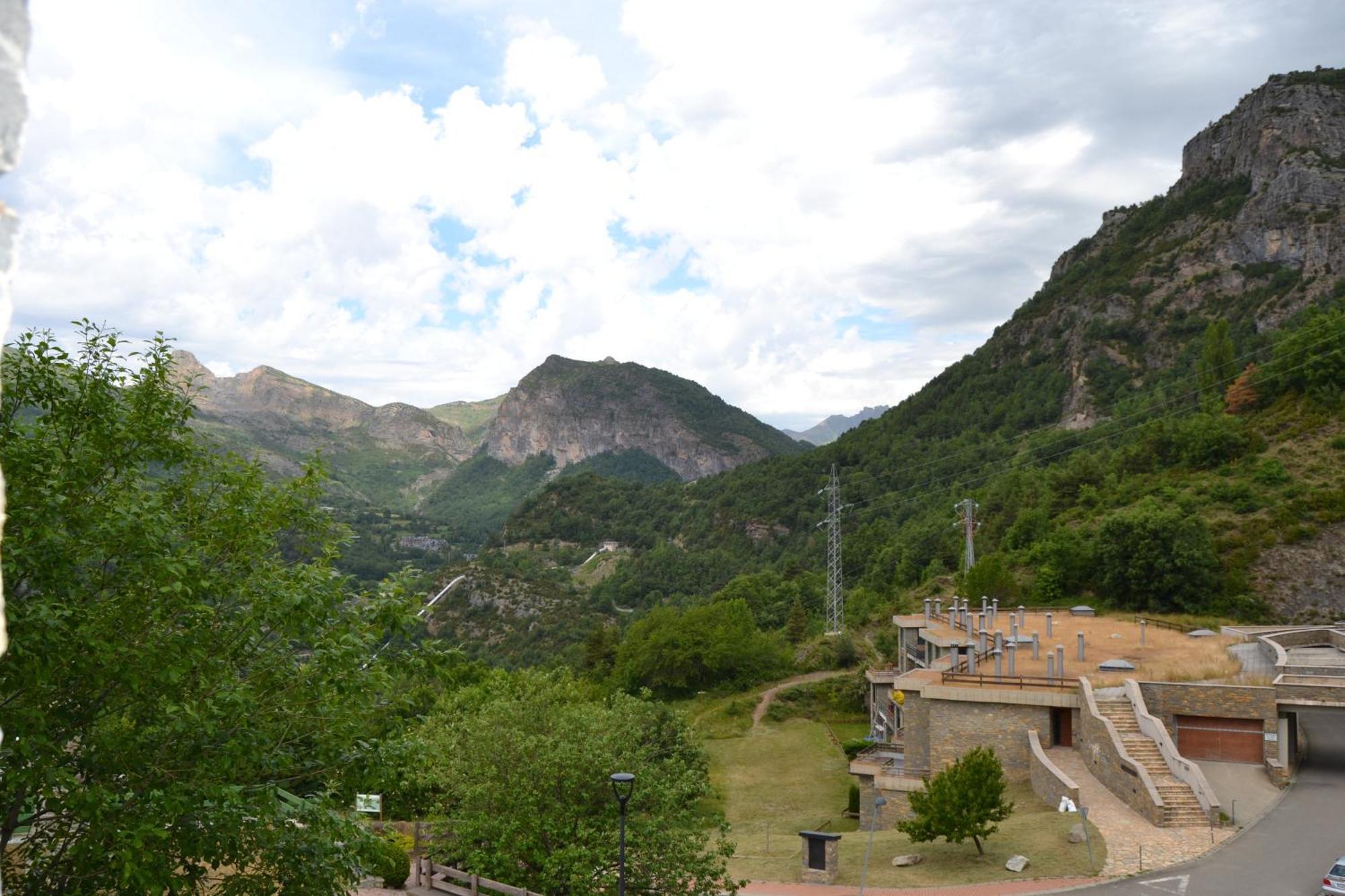 Ventanal De Saras Petfriendly Garaje Trastero Y Chimenea - Arafita Apartamentos Panticosa Esterno foto
